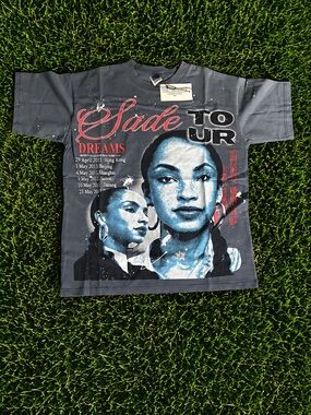 Sade Valley Dreams Tour Graphic Tee - Gray with Blue & Red Print